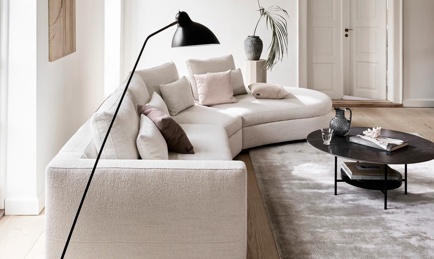   Напольные светильники