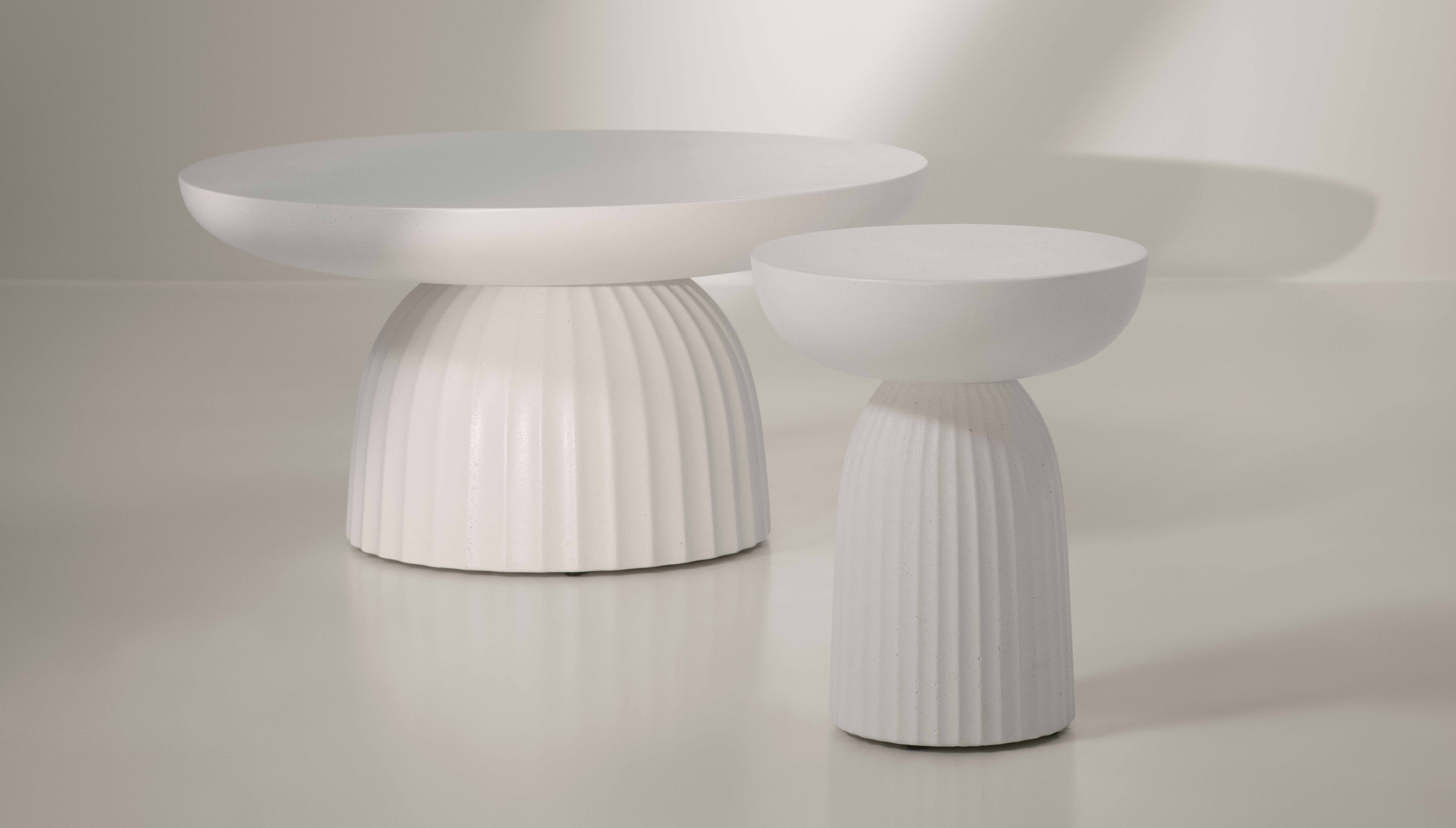 Приставной стол Expose -  Под заказ в интерьере