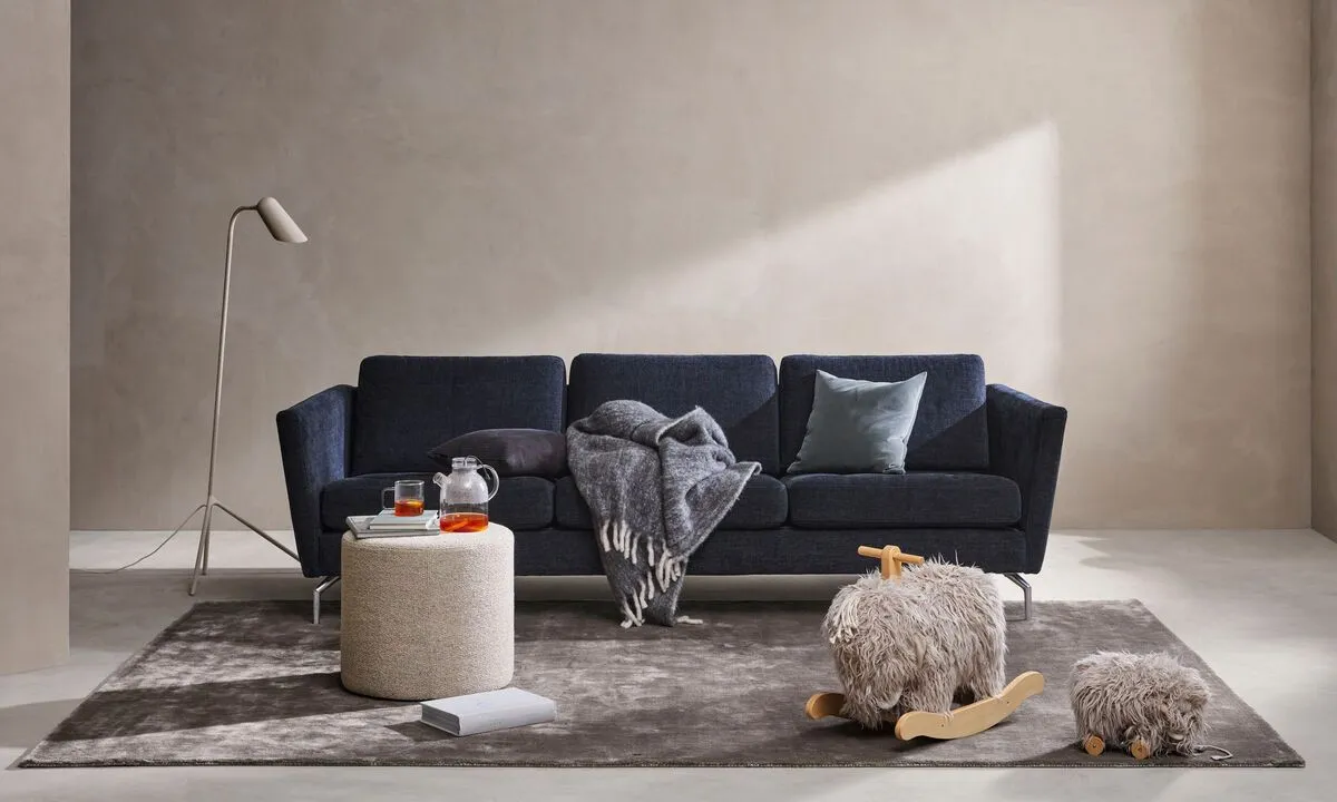    Трехместные диваны