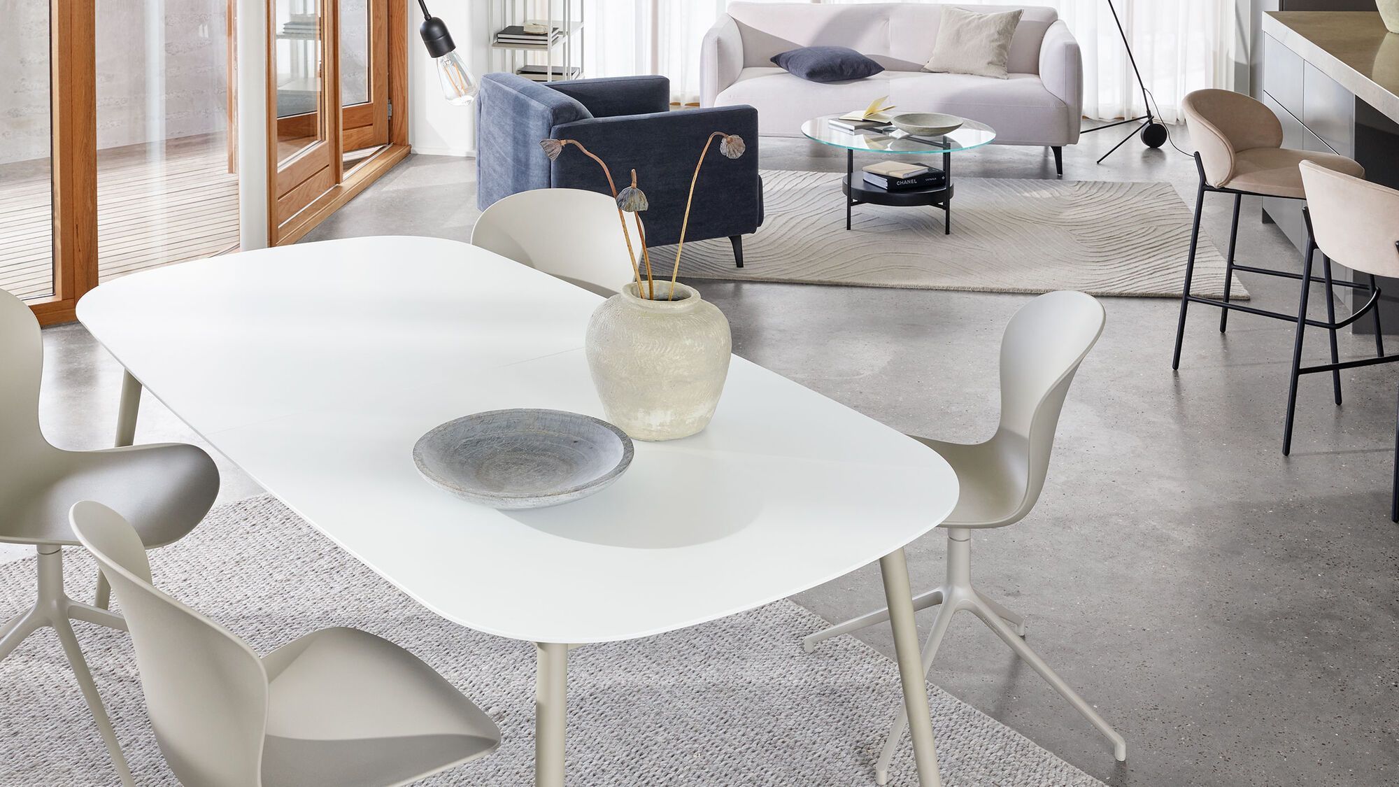 Настенная лампа Aerial -  Под заказ в интерьере