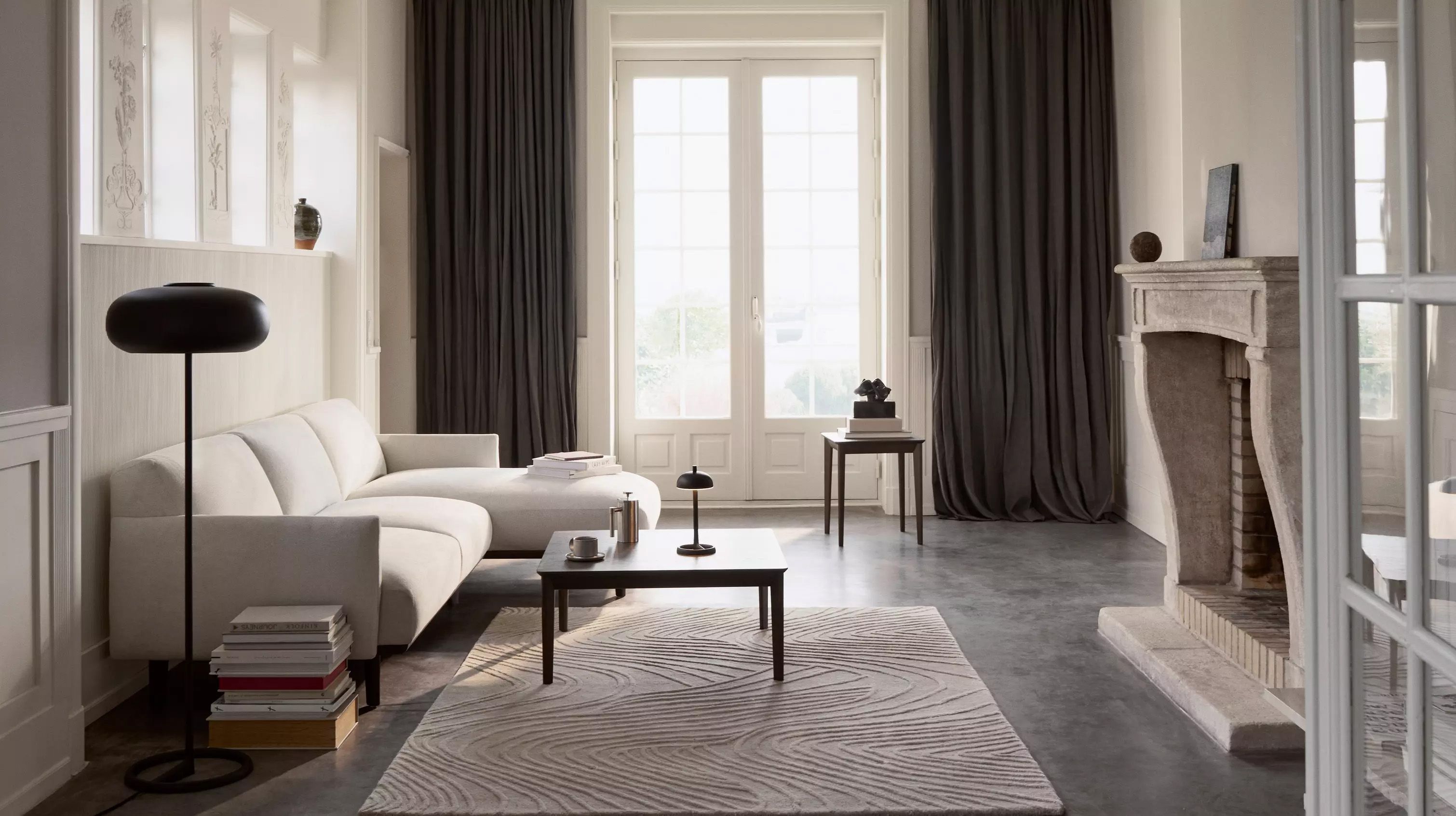 Приставной стол Aarhus -  Под заказ в интерьере