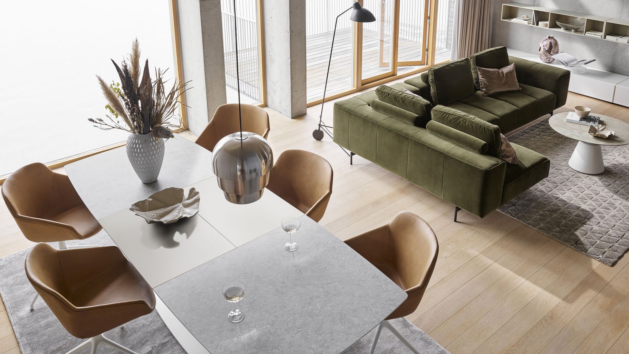 Раскладной стол Alicante -  Под заказ в интерьере