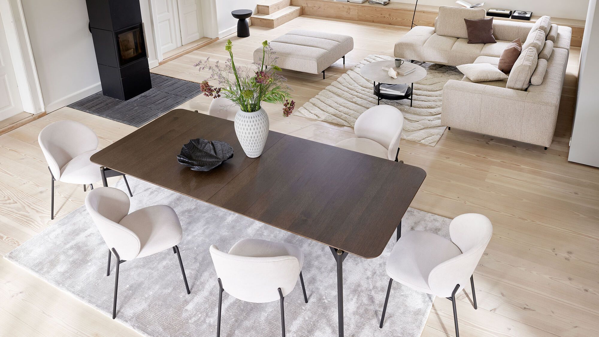 Стол Madrid -  Под заказ в интерьере