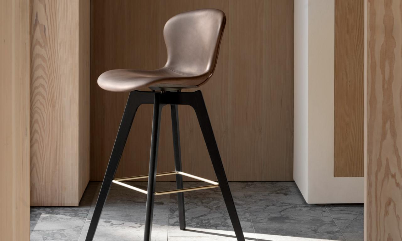 Барный стул Adelaide - Capri ткань песочного  цвета 3231 -  Под заказ в интерьере