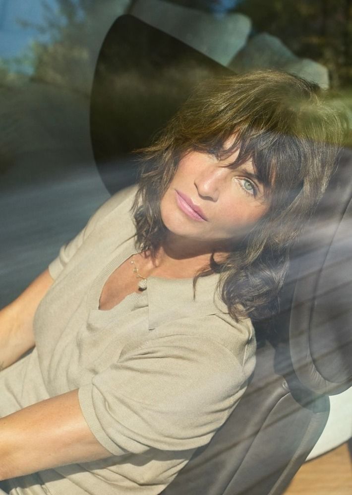 Helena Christensen в интерьере