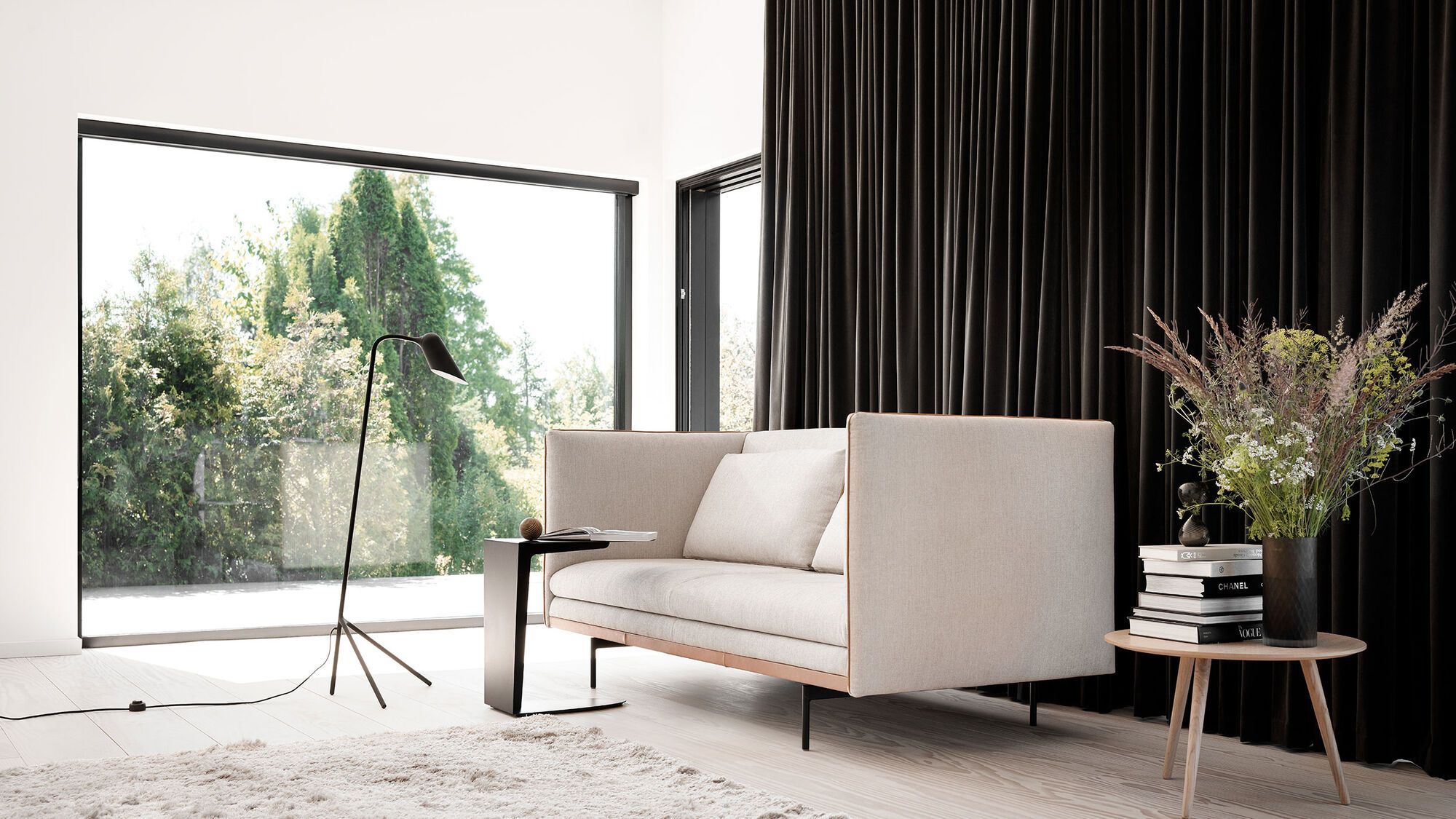 Подушка Velvet -  Под заказ в интерьере